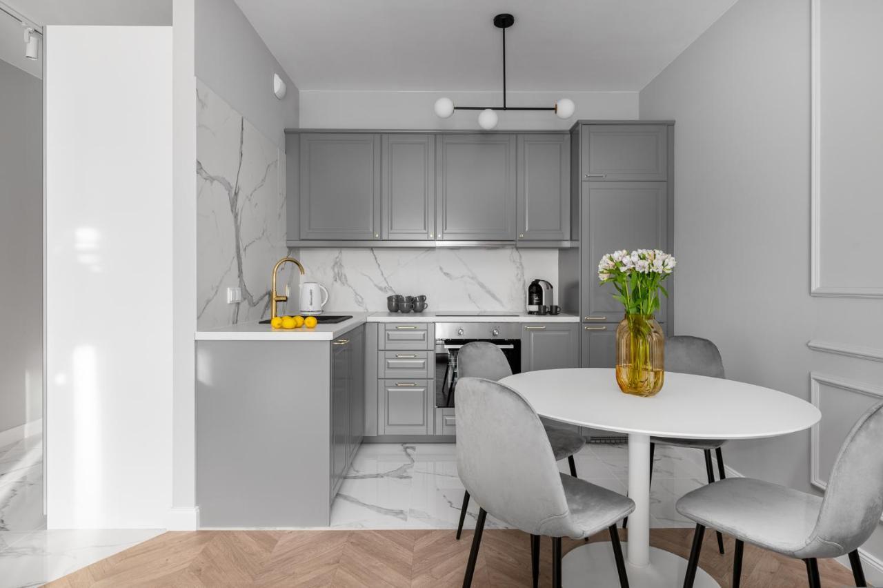 Nexthome Boutique Apartments - Klimatyzacja - Air Conditioning - New Варшава Екстер'єр фото